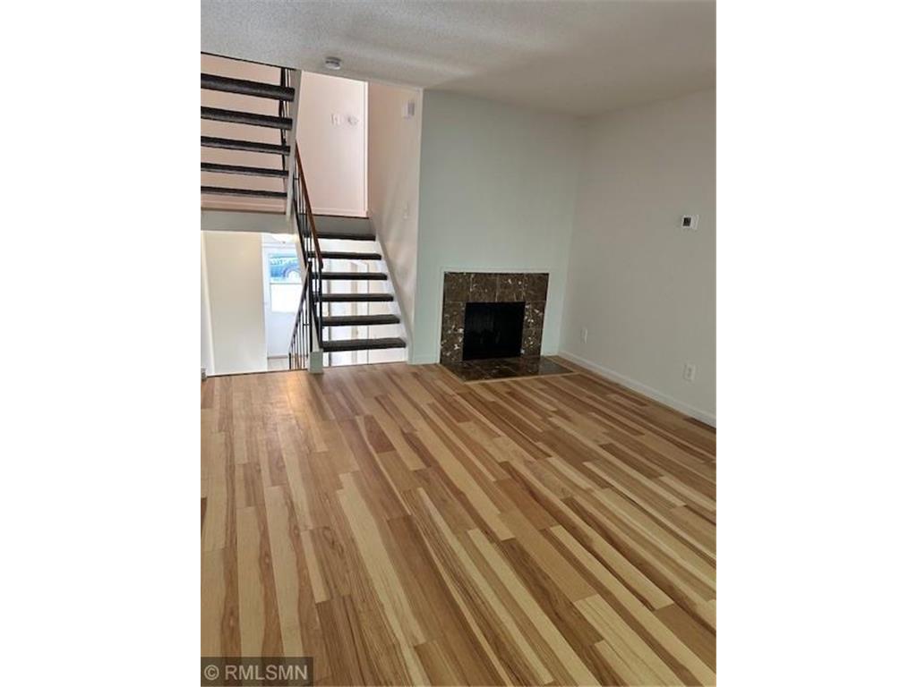 1651 City View Drive #7 Eagan MN 55121 7060296 image3