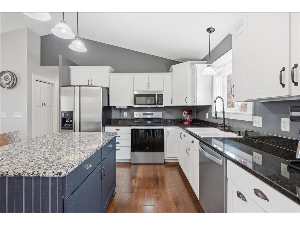 1651 Possum Way New Richmond WI 54017 6798960 image11