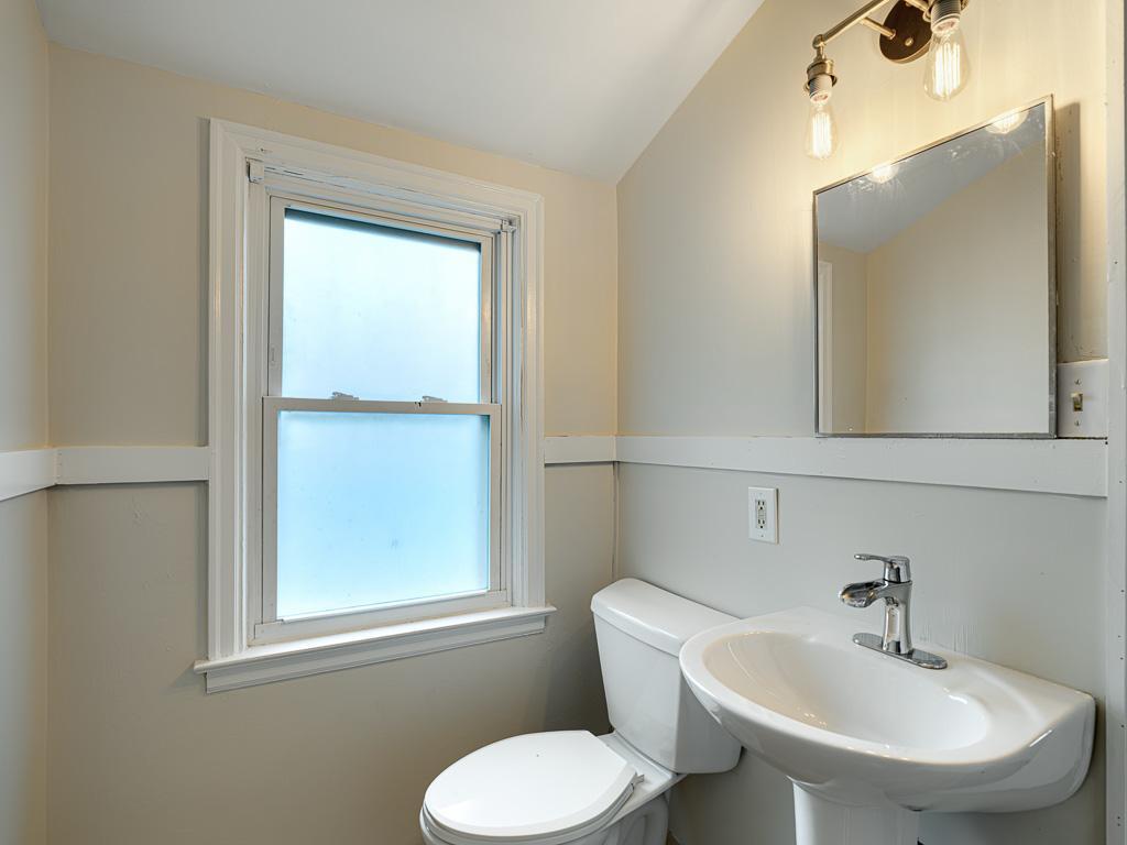 1651 Washburn Avenue N Minneapolis MN 55411 7047137 image19