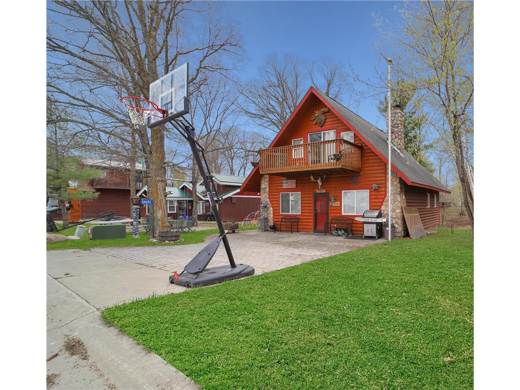 1651 Whipholt Beach Road NW, Walker, MN, 56484 MLS 6370183 Edina