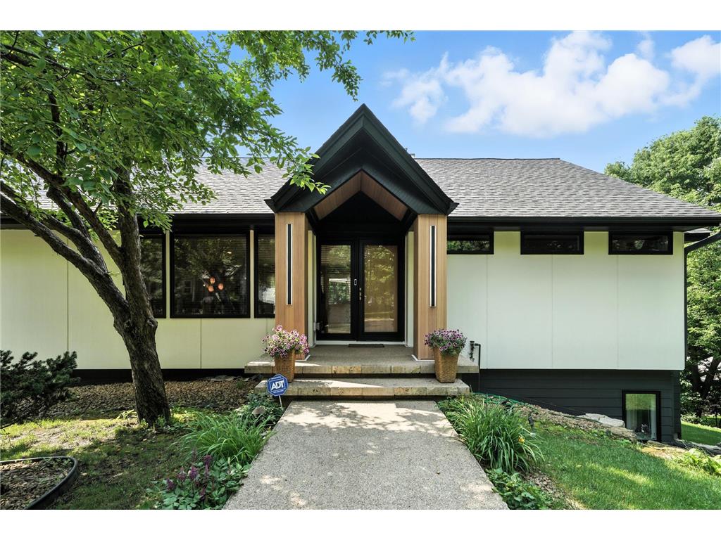 16515 Hilltop Terrace Minnetonka MN 55345 7015347 image2