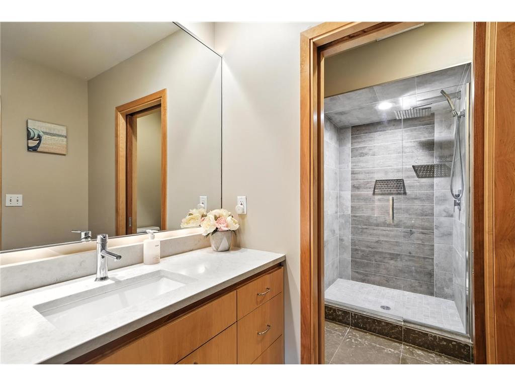 16515 Hilltop Terrace Minnetonka MN 55345 7015347 image32