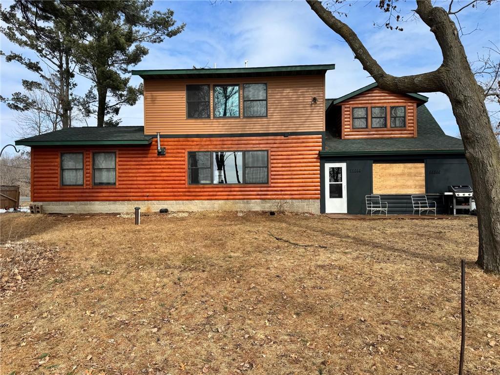 1652 250th Avenue Luck WI 54853 - Little Butternut Lake 7041196 image1