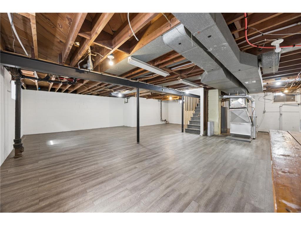 1652 Atlantic Street Saint Paul MN 55106 7076338 image17