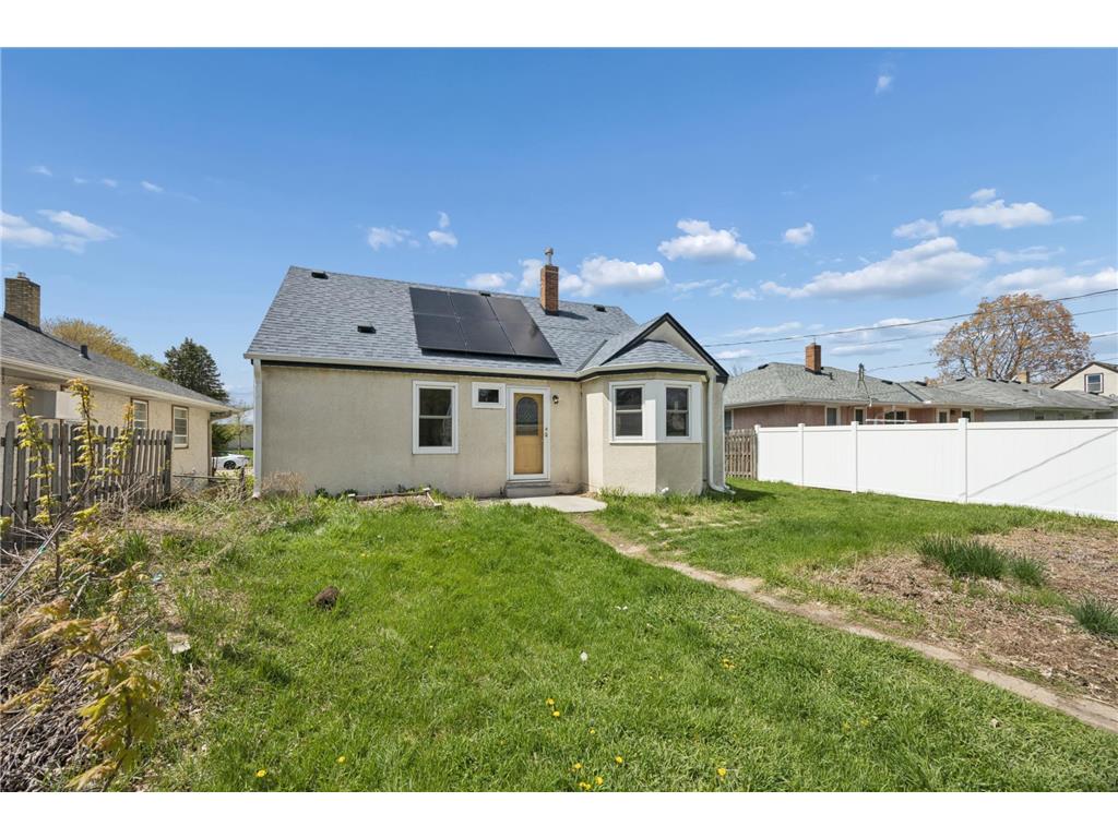 1652 Atlantic Street Saint Paul MN 55106 7076338 image19