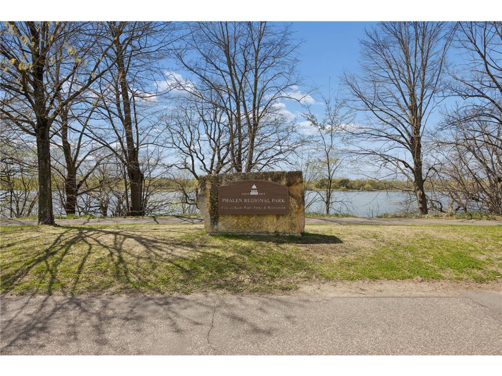 1652 Atlantic Street Saint Paul MN 55106 7076338 image2