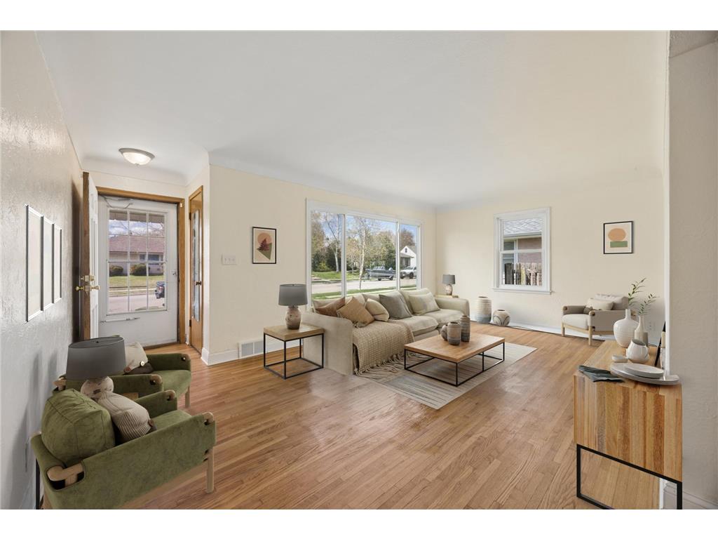1652 Atlantic Street Saint Paul MN 55106 7076338 image4