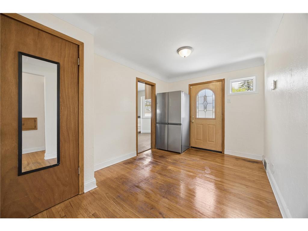 1652 Atlantic Street Saint Paul MN 55106 7076338 image8