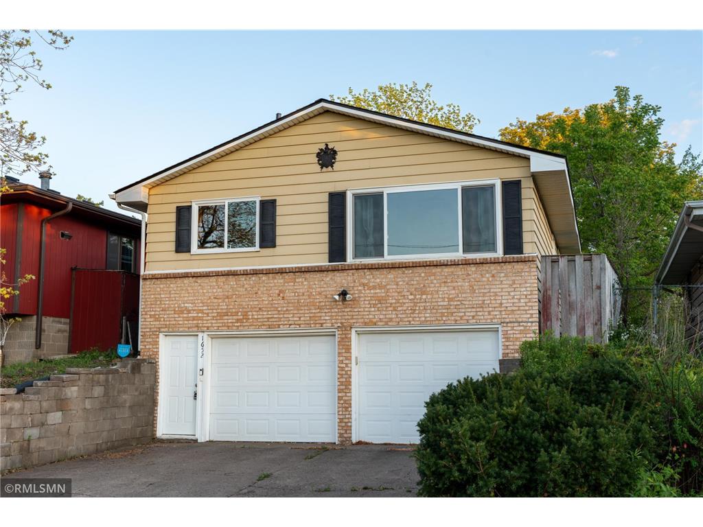 1652 Pacific Street Saint Paul MN 55106 6730819 image1