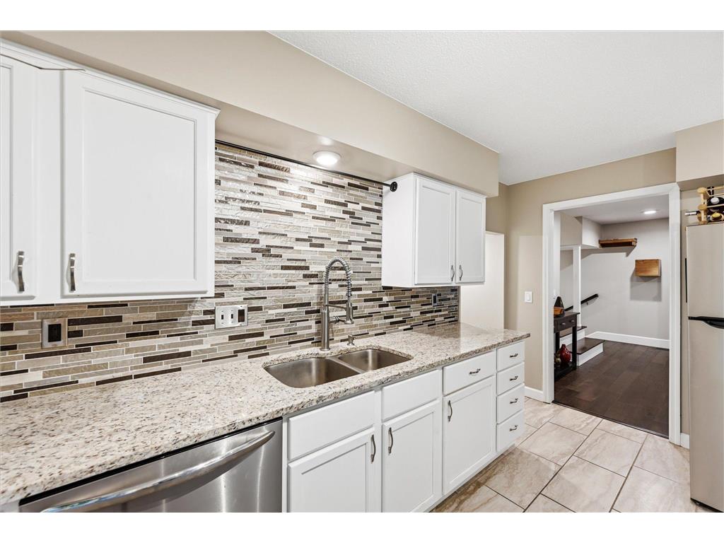 16525 Bataan Street NE Ham Lake MN 55304 7055053 image16