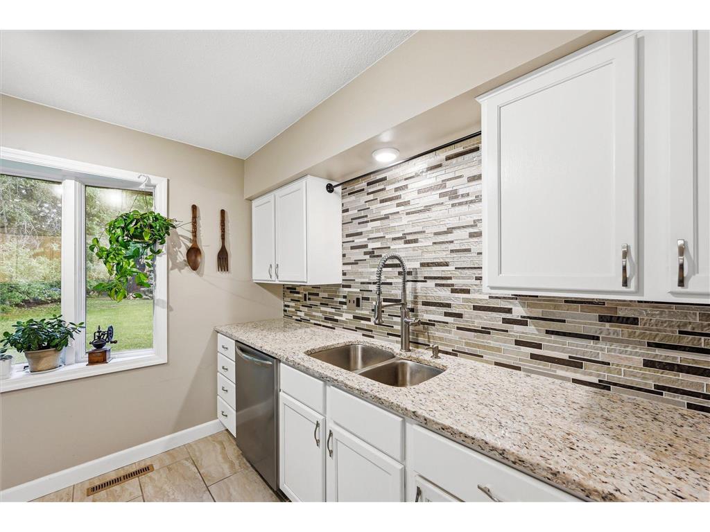16525 Bataan Street NE Ham Lake MN 55304 7055053 image17