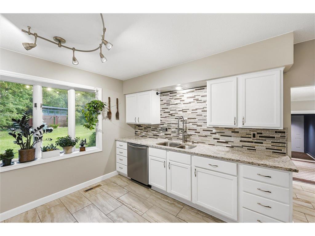 16525 Bataan Street NE Ham Lake MN 55304 7055053 image19