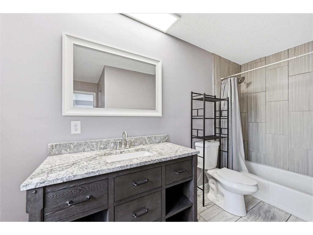 16525 Bataan Street NE Ham Lake MN 55304 7055053 image39