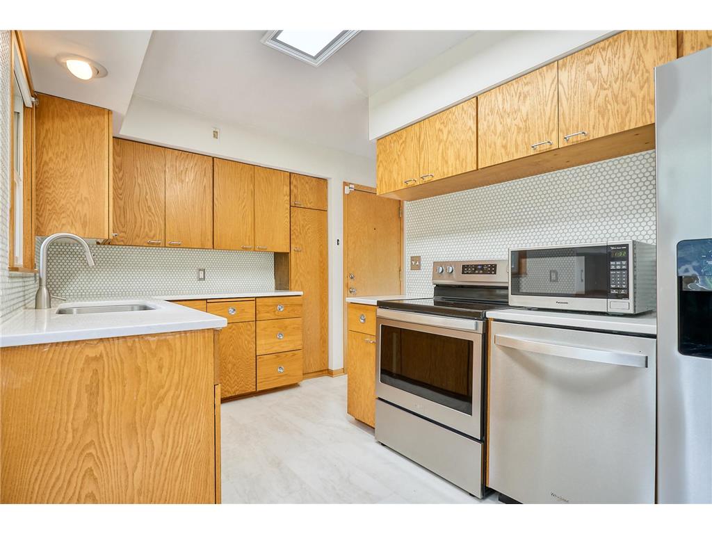 16525 Tonkaway Road Minnetonka MN 55345 7105614 image11