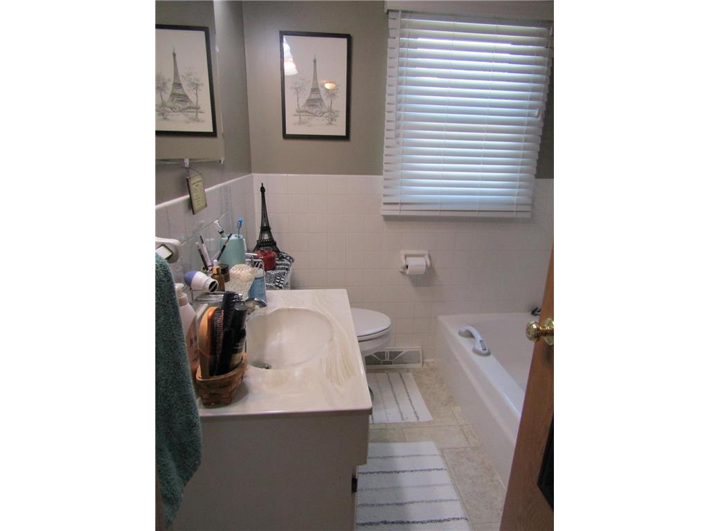 1653 9th Avenue Granite Falls MN 56241 7067340 image15