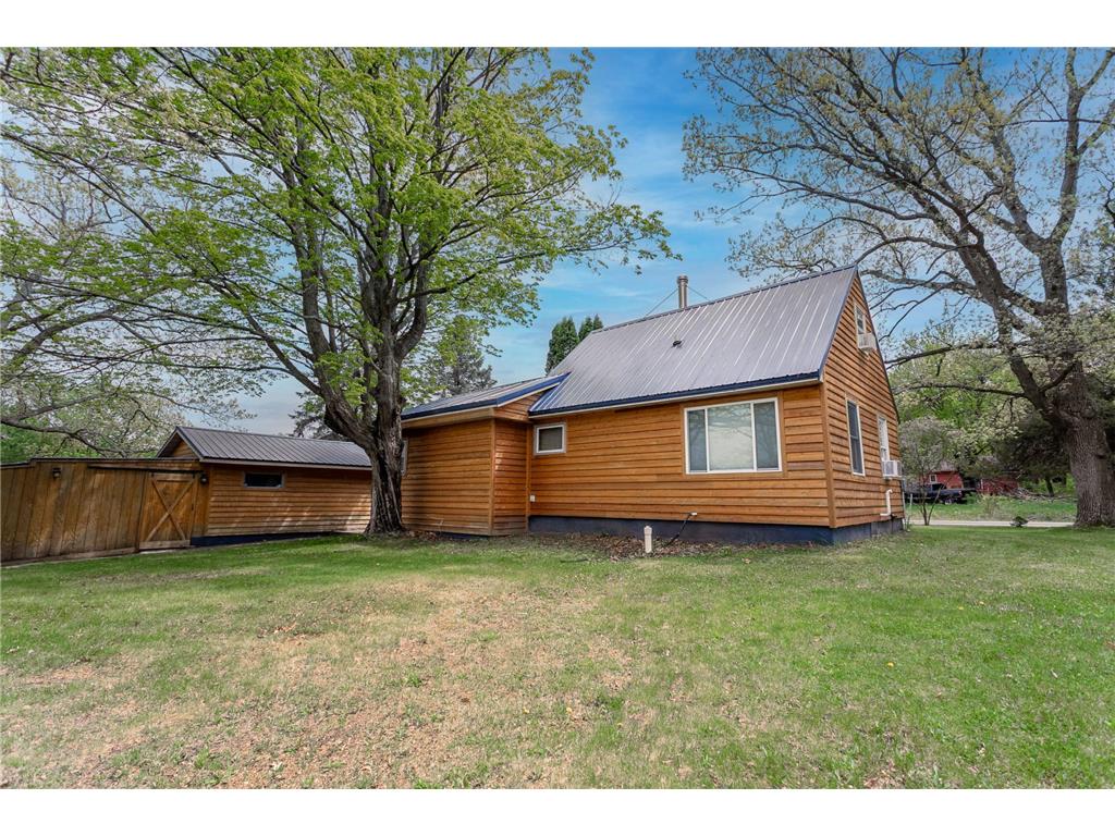 1653 State Road 48 West Sweden Twp WI 54837 - Young 7075831 image14