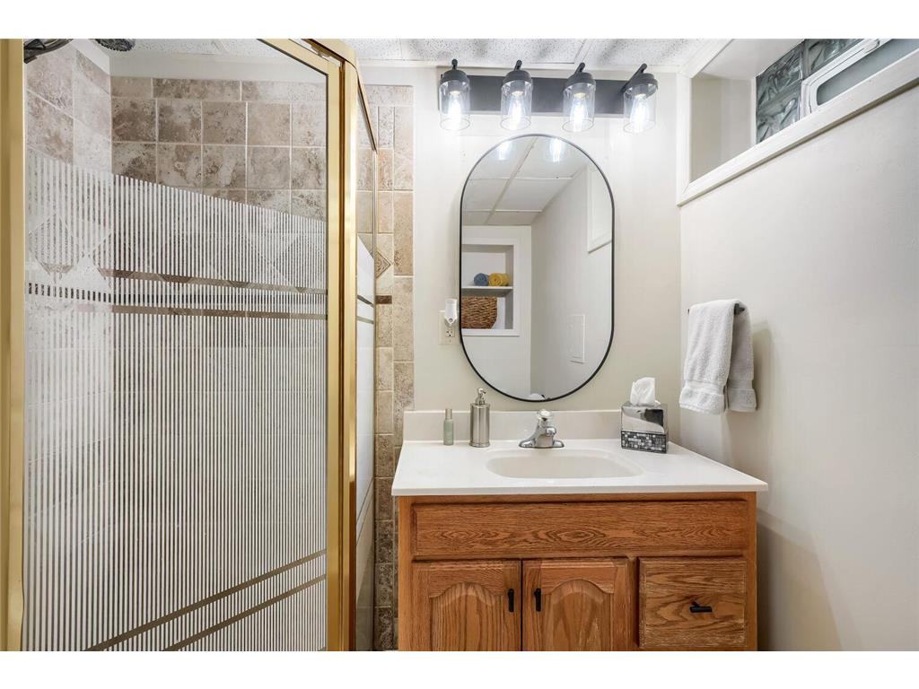 1654 Concordia Avenue Saint Paul MN 55104 7089722 image19