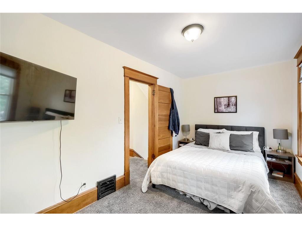 1654 Concordia Avenue Saint Paul MN 55104 7089722 image9
