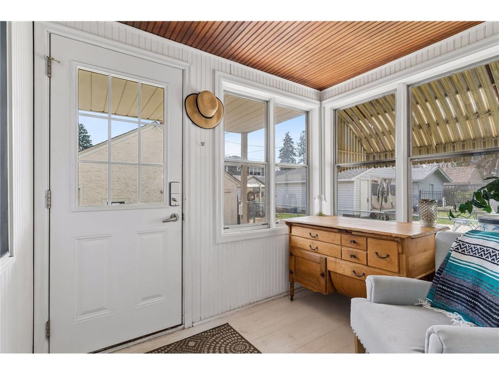 1654 Juno Avenue Saint Paul MN 55116 7080181 image14