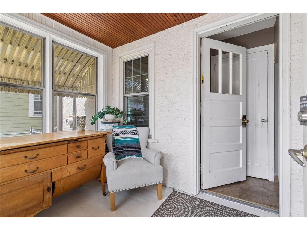 1654 Juno Avenue Saint Paul MN 55116 7080181 image15