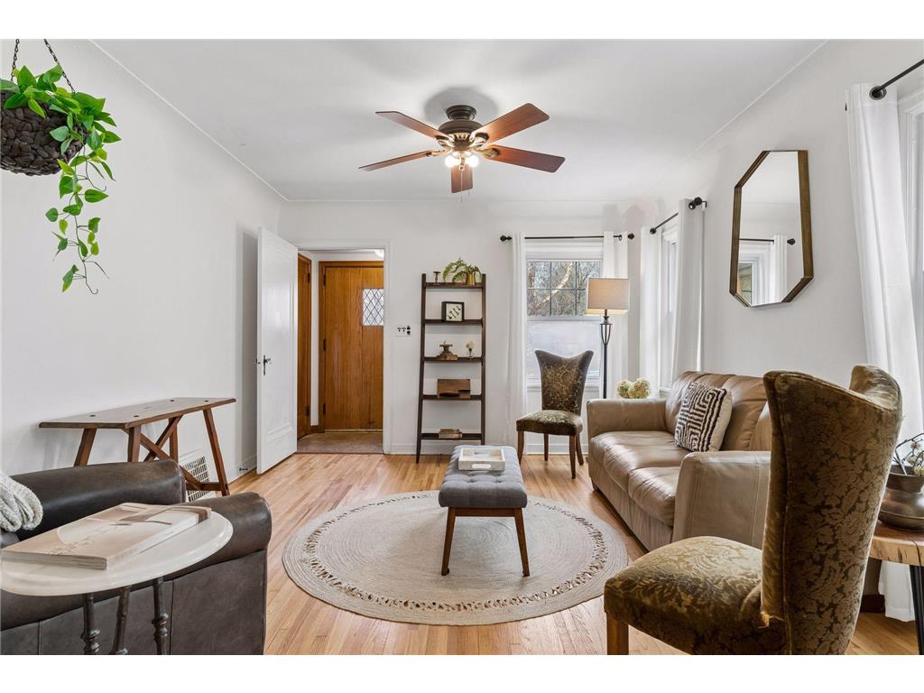 1654 Juno Avenue Saint Paul MN 55116 7080181 image6