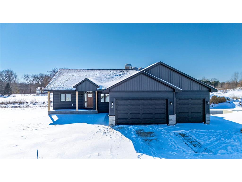 1654 Squirrel Way New Richmond WI 54017 6656979 image1