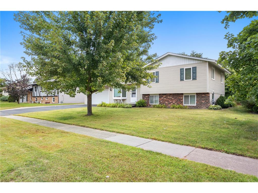 16546 Foliage Avenue W Lakeville MN 55068 6783196 image1