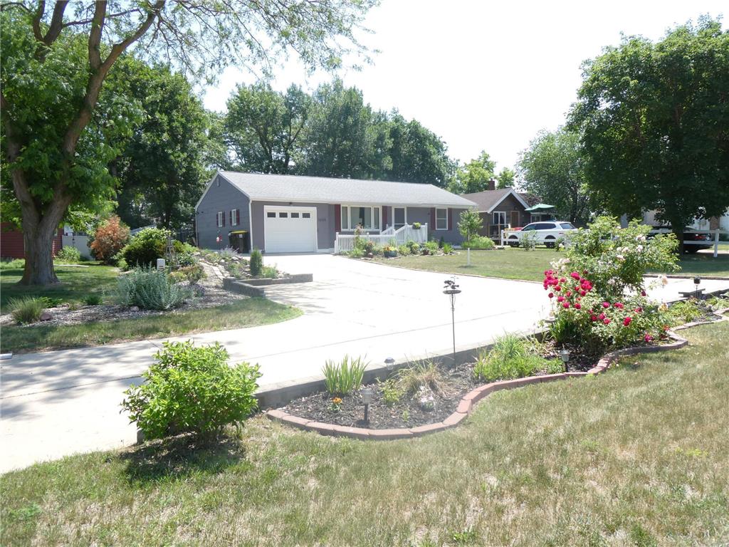 1655 Langley Street Windom MN 56101 6393177 image1