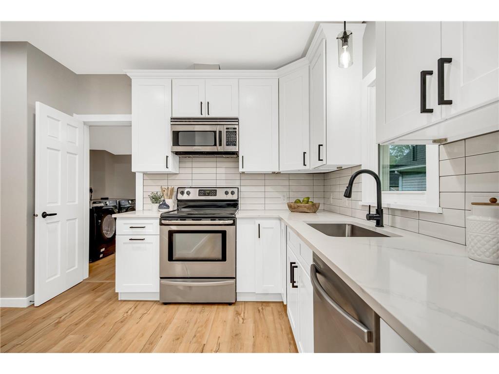 1655 Sherburne Avenue Saint Paul MN 55104 6469429 image1