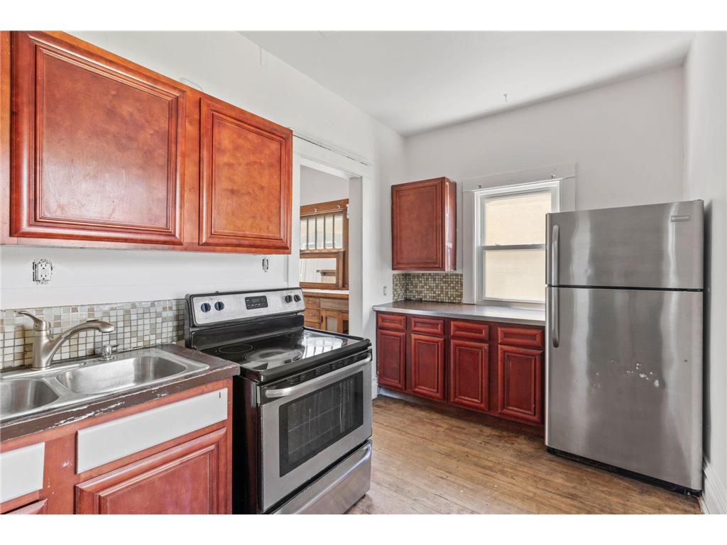 1655 Sheridan Avenue N Minneapolis MN 55411 7069015 image12