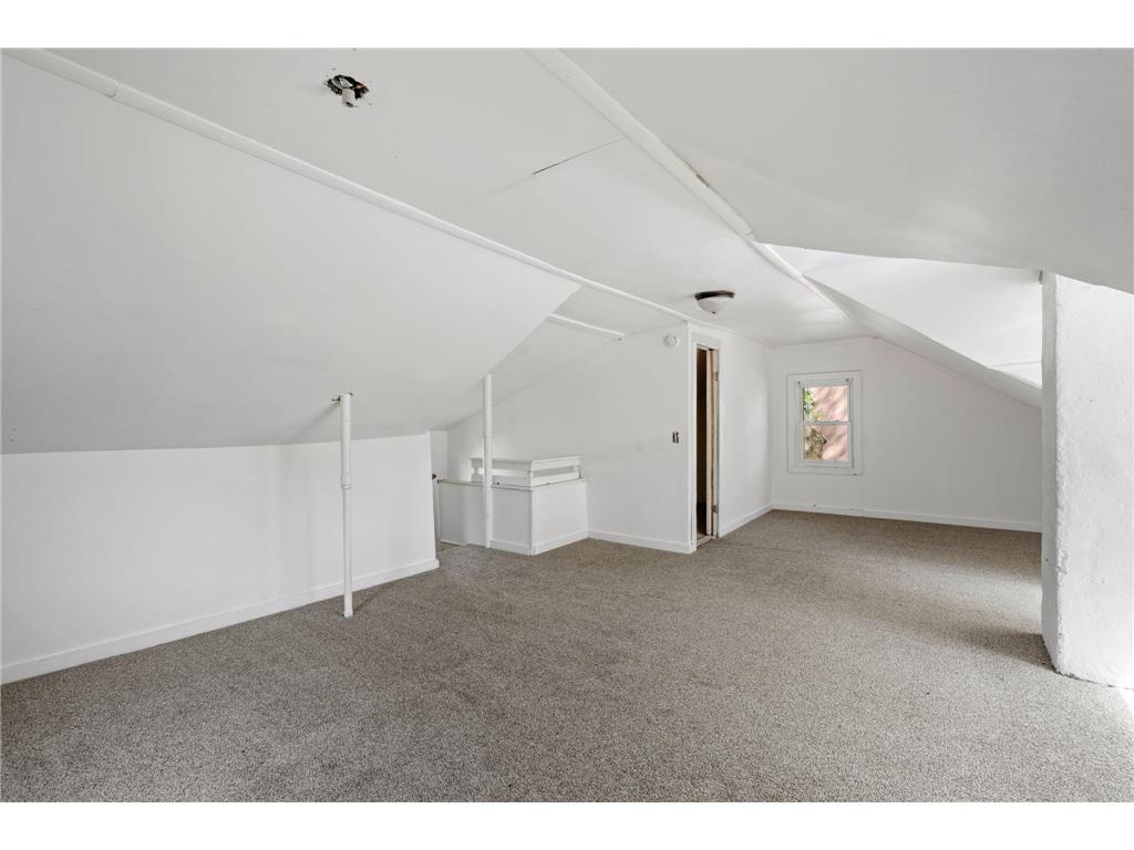 1655 Sheridan Avenue N Minneapolis MN 55411 7069015 image21