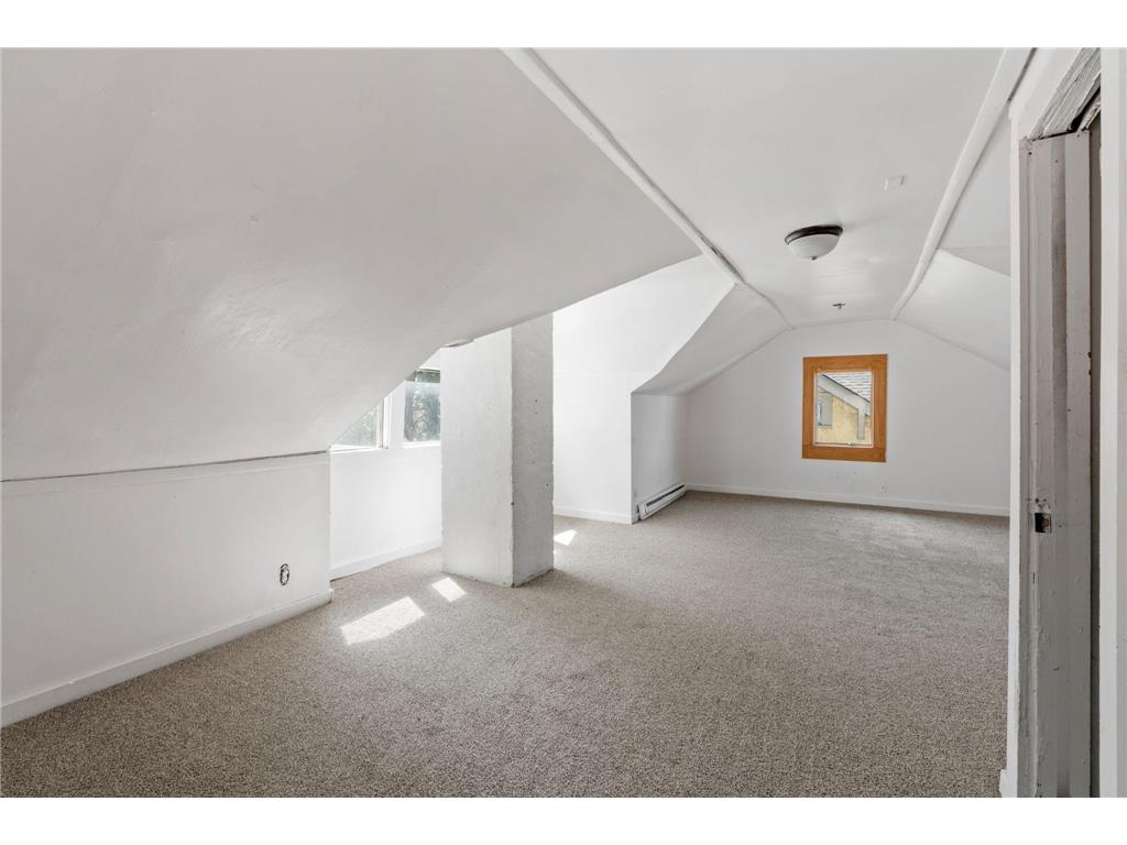 1655 Sheridan Avenue N Minneapolis MN 55411 7069015 image23