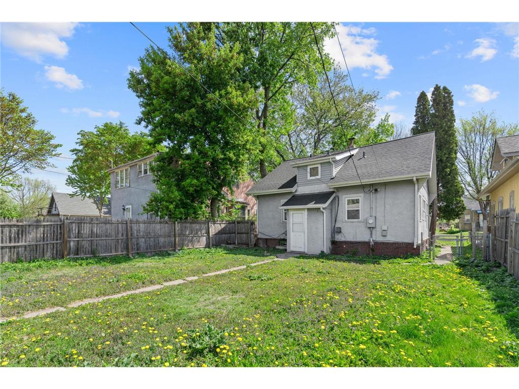 1655 Sheridan Avenue N Minneapolis MN 55411 7069015 image29