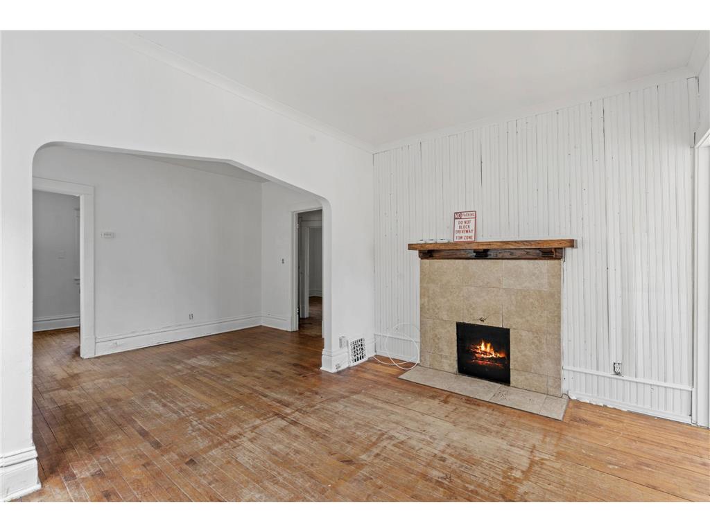 1655 Sheridan Avenue N Minneapolis MN 55411 7069015 image6