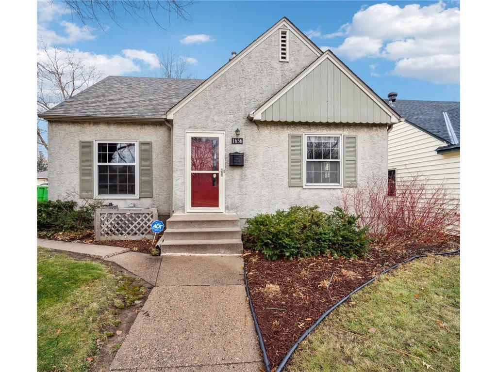 1656 3rd Street E Saint Paul MN 55106 6468132 image1