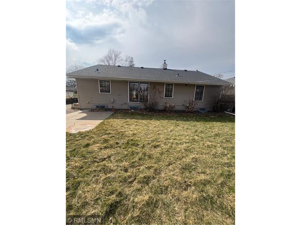 1656 Hazel Street N Saint Paul MN 55119 7053651 image12