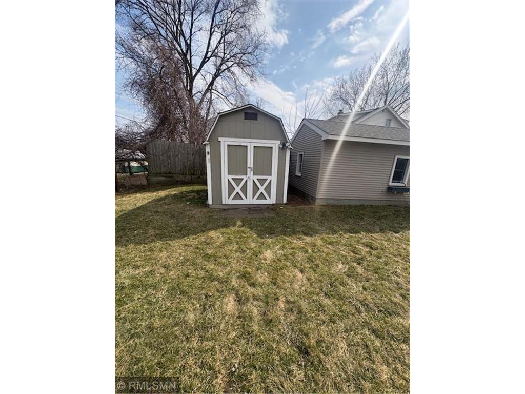 1656 Hazel Street N Saint Paul MN 55119 7053651 image13