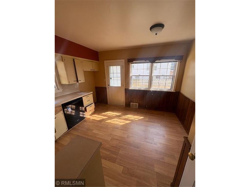 1656 Hazel Street N Saint Paul MN 55119 7053651 image5