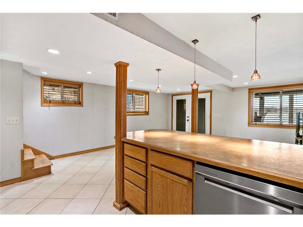 16568 Inguadona Beach Circle SW Prior Lake MN 55372 - Upper Prior 6686600 image28