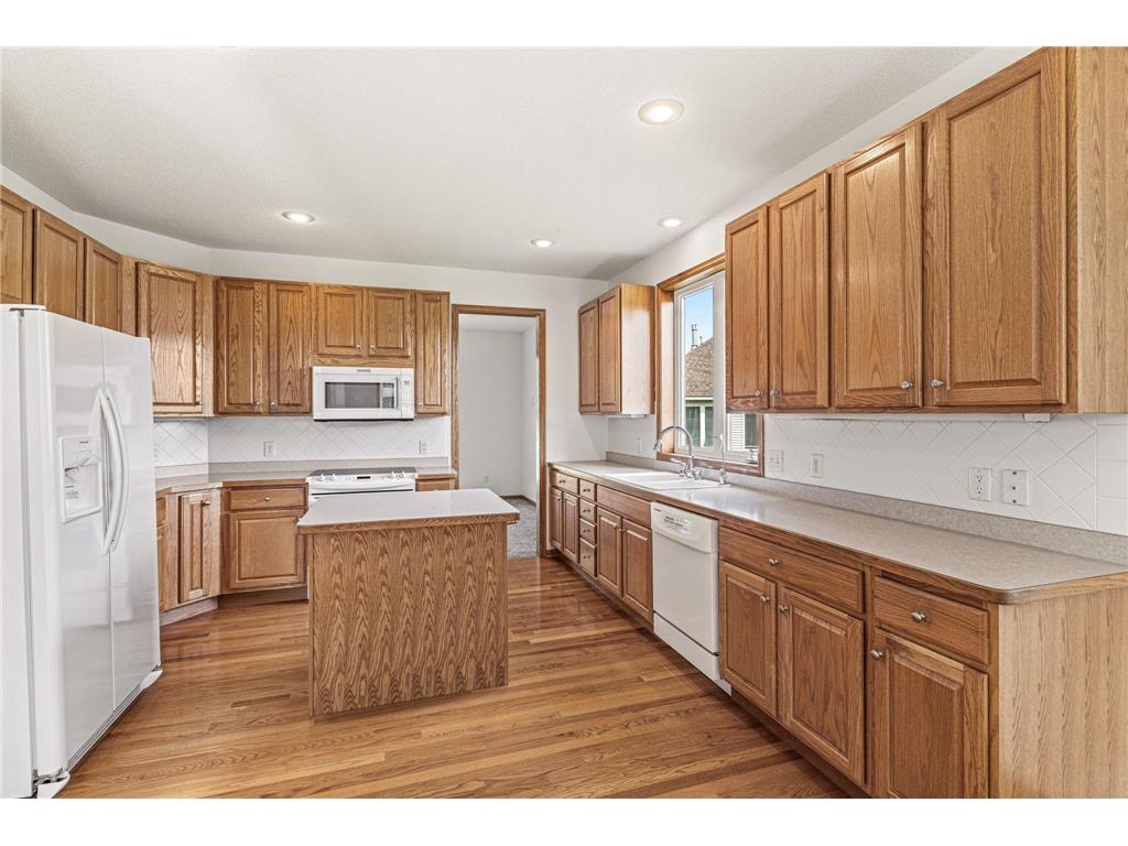 16568 Irwindale Way Lakeville MN 55044 7083292 image16