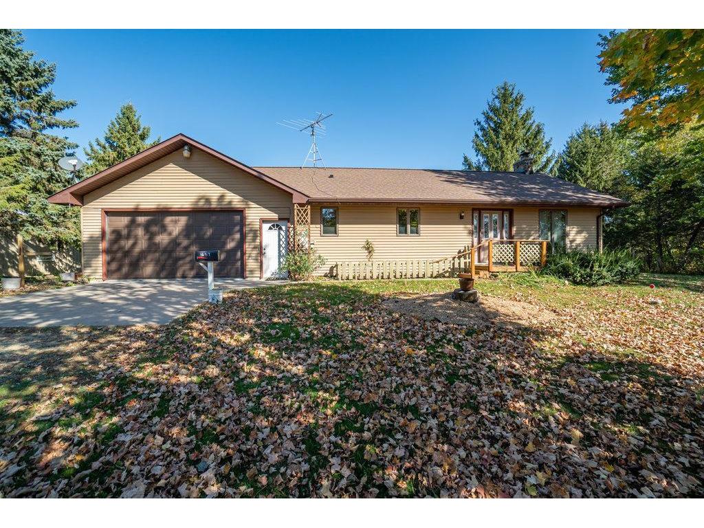 1657 County Road X Glenwood City WI 54013 6613958 image1