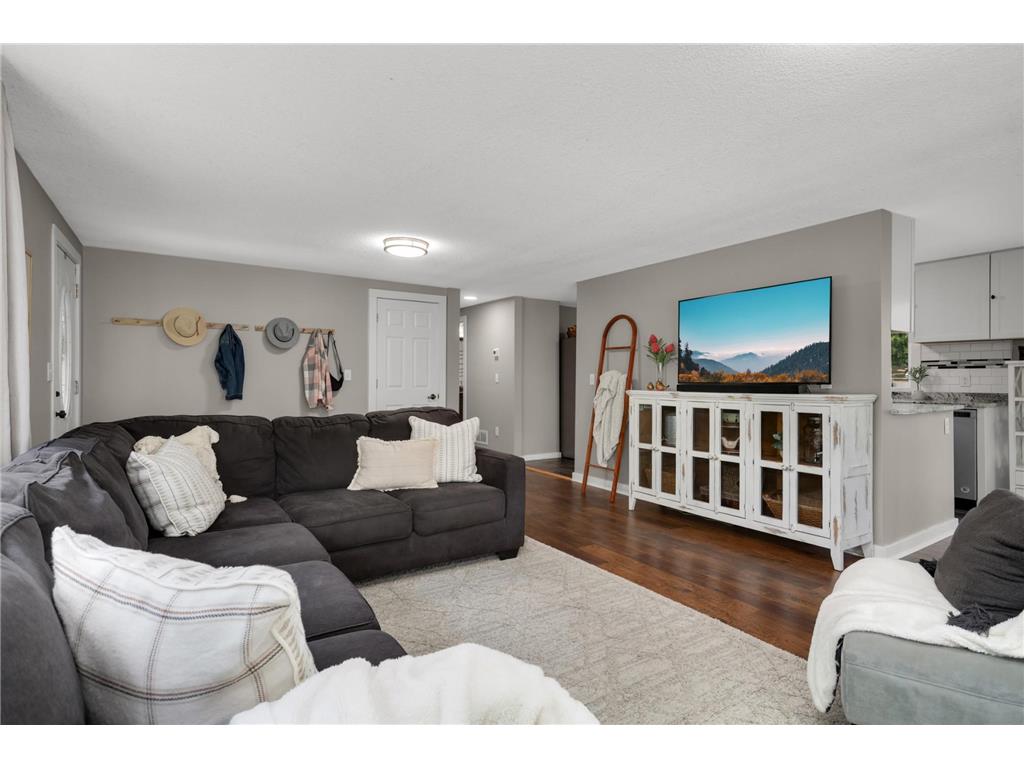 16570 22nd Street S Saint Mary's Point MN 55043 7095062 image10