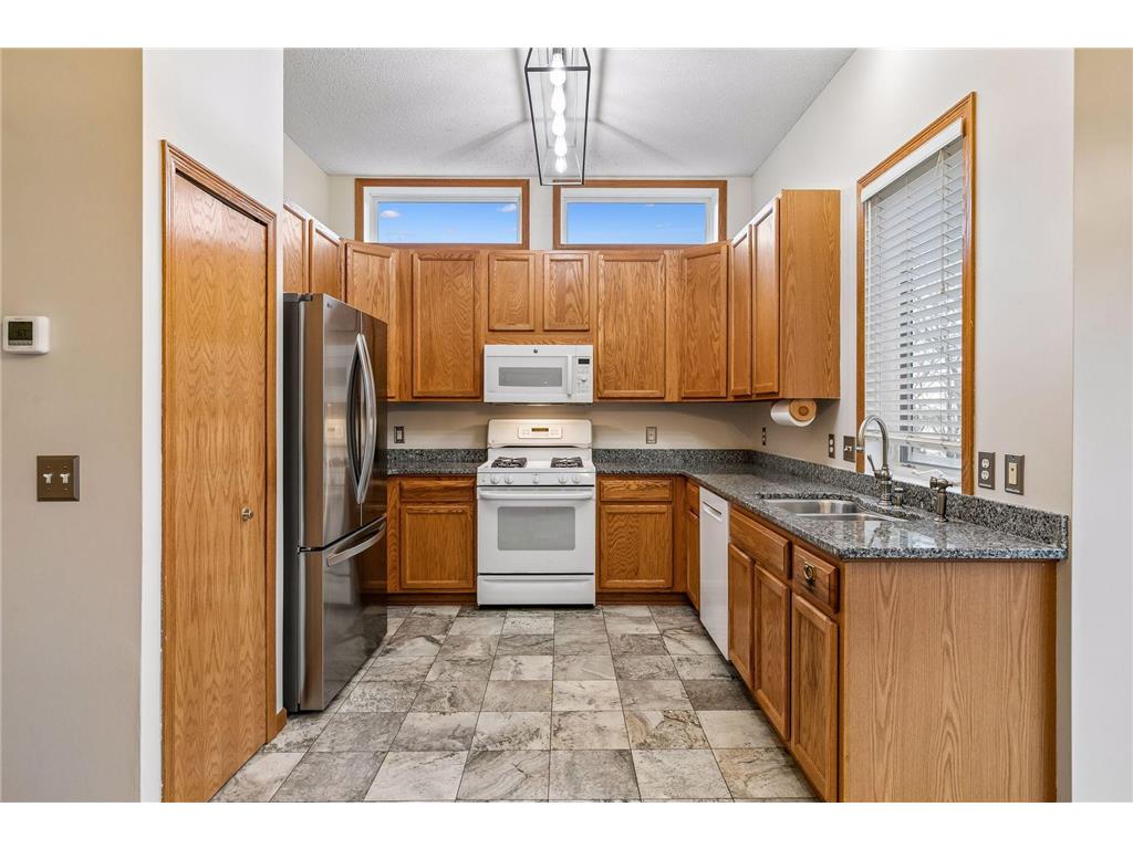 1658 Oakbrooke Circle Eagan MN 55122 7060800 image17