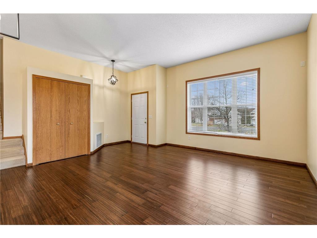 1658 Oakbrooke Circle Eagan MN 55122 7060800 image6