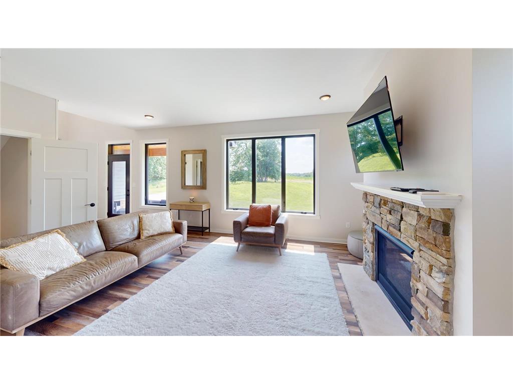 16580 Pleasant Valley Road Franconia Twp MN 55074 - Blooms 7013945 image4