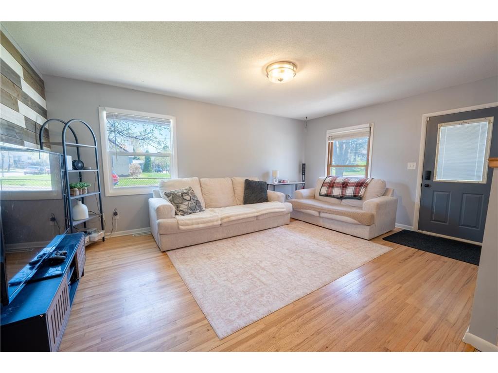 1659 Case Avenue Saint Paul MN 55106 7059612 image3