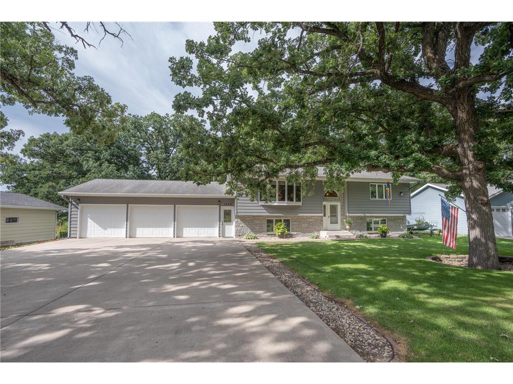 1659 NE 48 Ave, Willmar, MN, 56201 MLS 6241637 Edina Realty