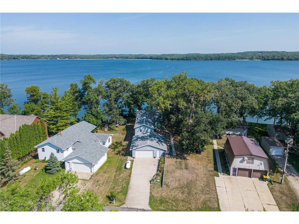 166 NE South Andrew Drive, New London, MN, 56273 MLS 6406127 Edina