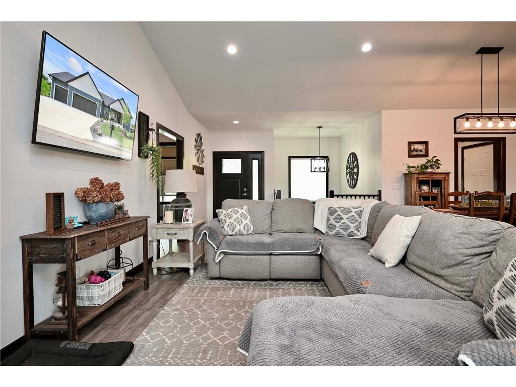 166 Rimrock Road Rollingstone MN 55969 7114286 image5
