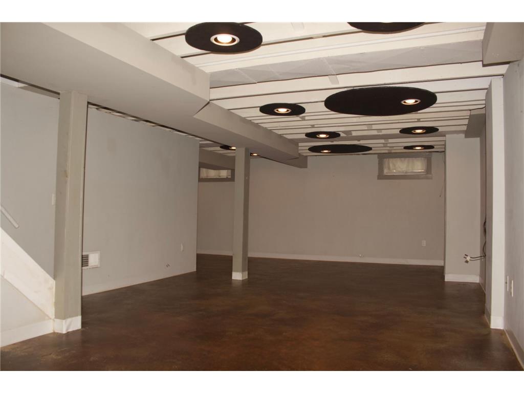 1660 Jessamine Avenue E Saint Paul MN 55106 7037406 image5